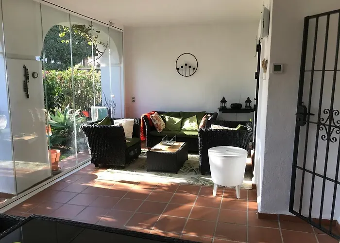 2 Bed Apartment In San Pedro Marbella